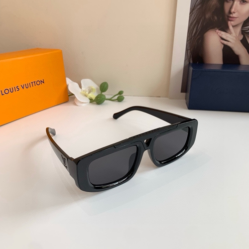 ルイヴィトンサングラス背面デザイン